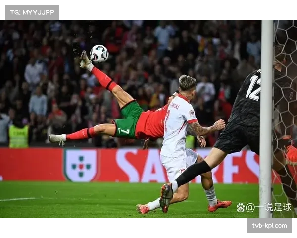 里程碑:C罗打入个人职业生涯第900粒正式比赛进球,助球队取胜